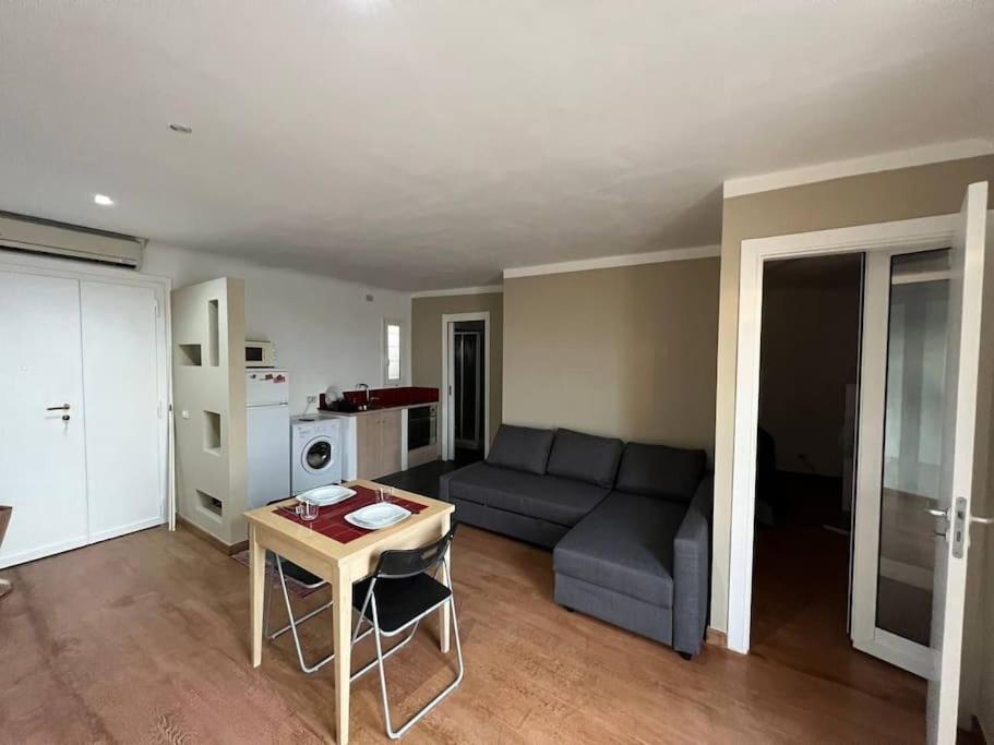 Appartement A Flat With A View In The Heart Of The Old Town *